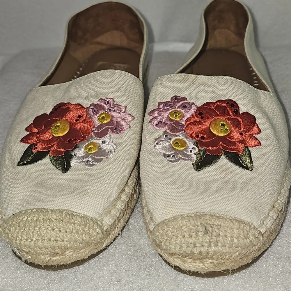 Kate Spade Dahlia Floral Embroidered Espadrilles Sz 6B